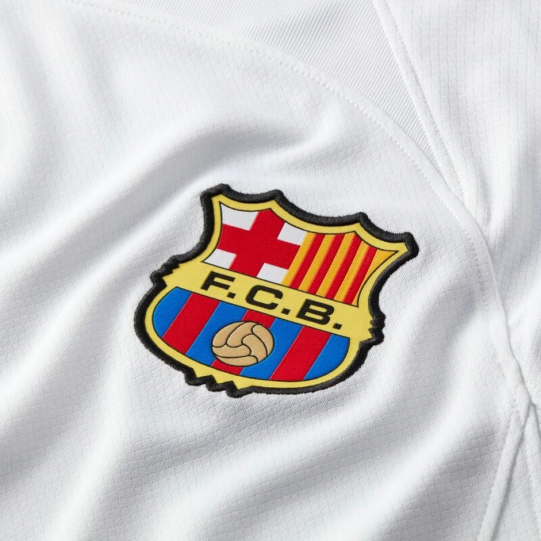 2023-24 FC Barcelona 2a Equipación