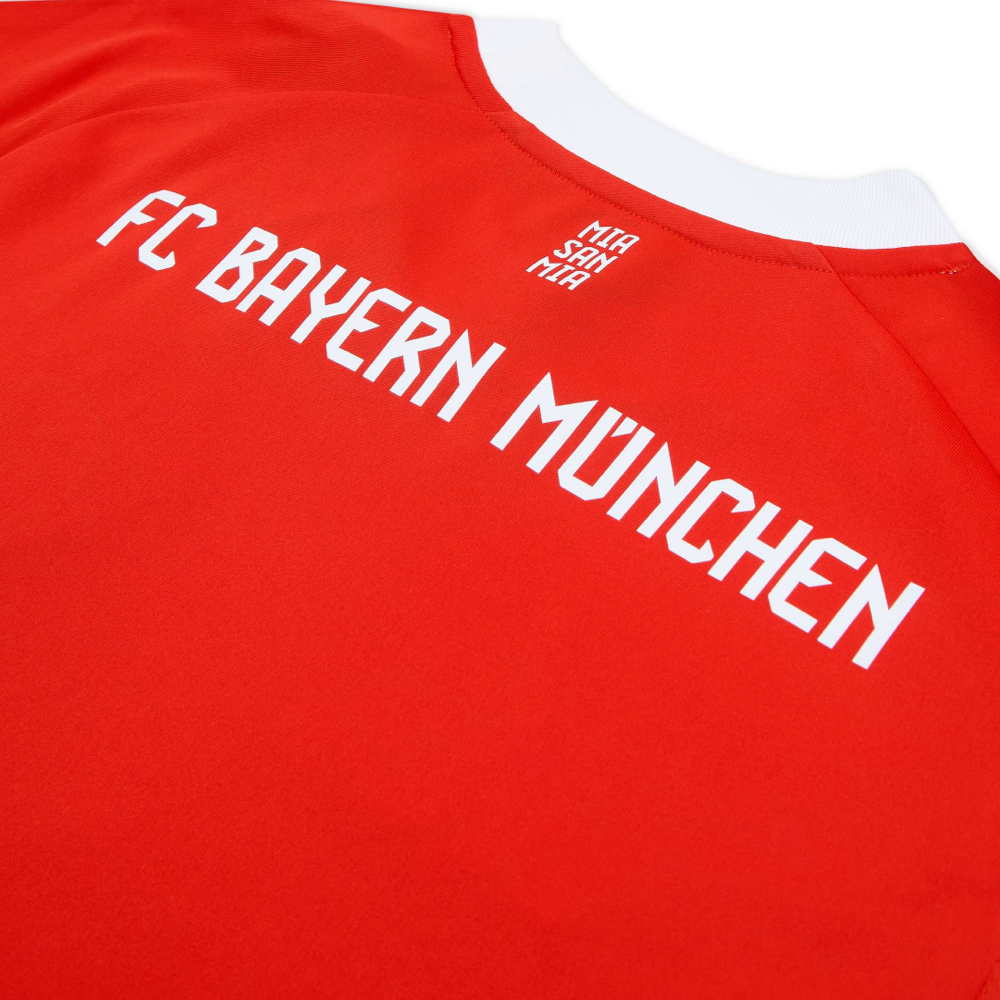 2025-26 FC Bayern München Heim