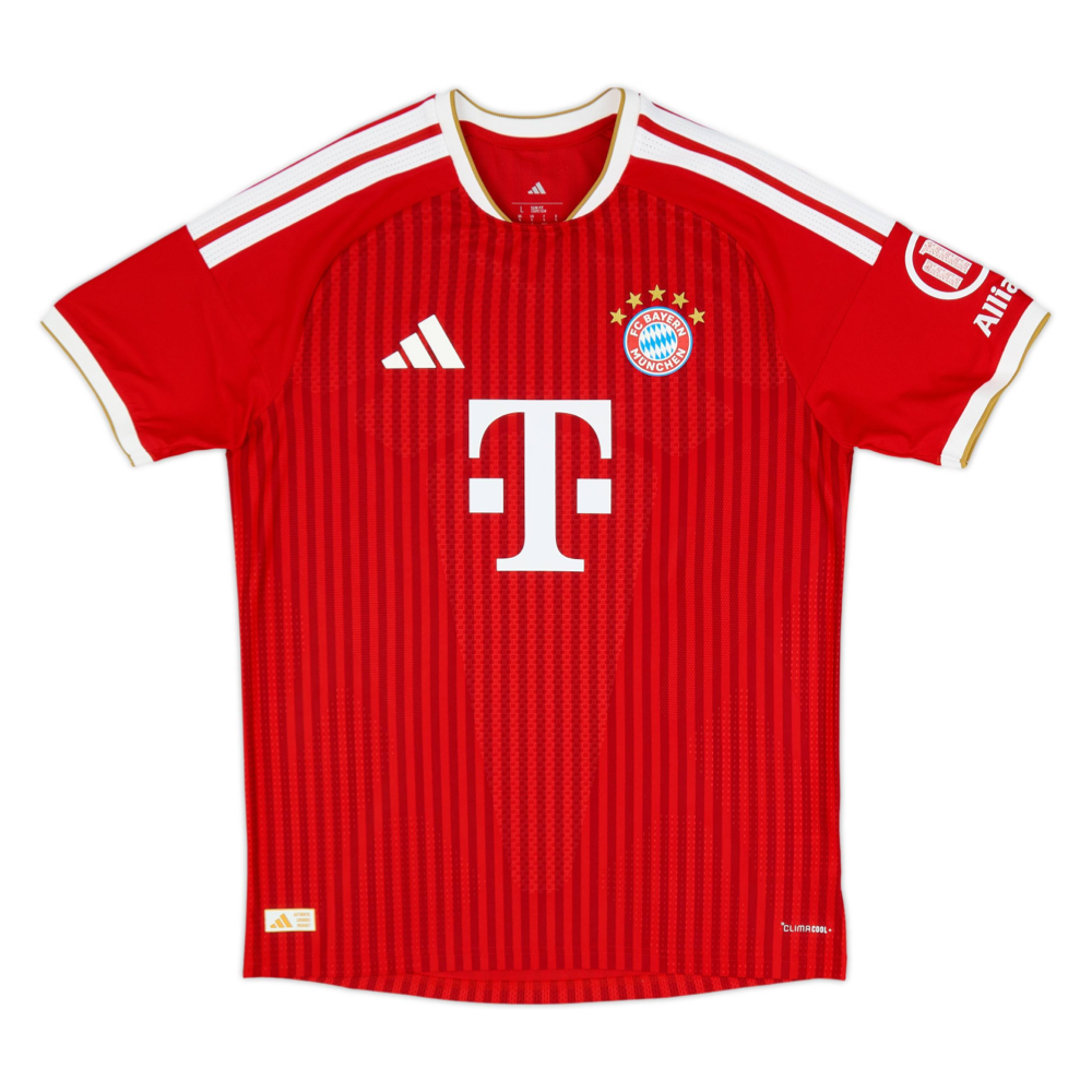 2026-27 FC Bayern München Casa