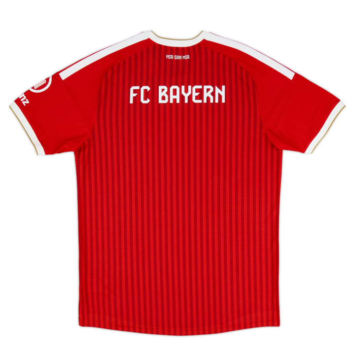 2026-27 FC Bayern München Casa
